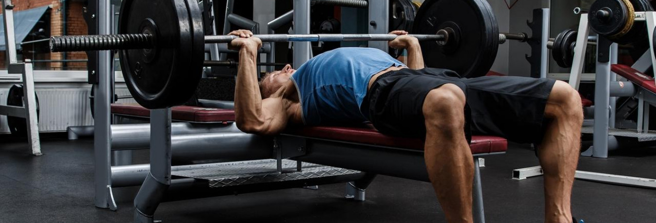 Which Is Better: Low Reps Or High Reps?